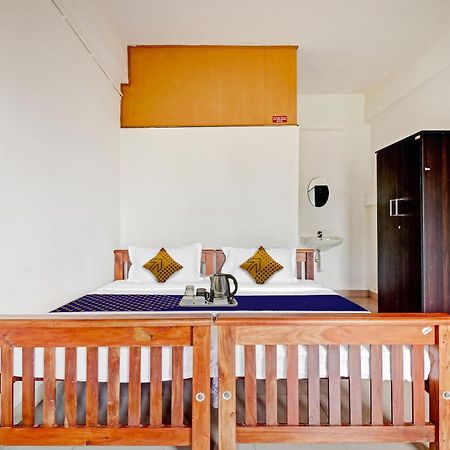 Spot On Jayesh Guest House Nashik Exterior photo